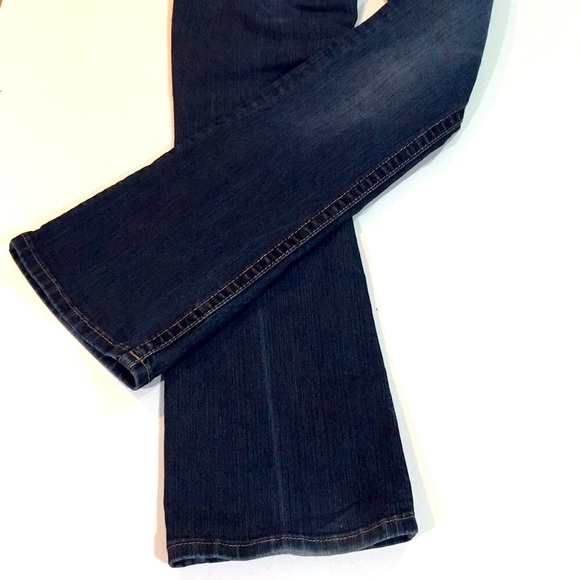 Miss Me Signature Boot Jeans Size 27x31 - Picture 6 of 11